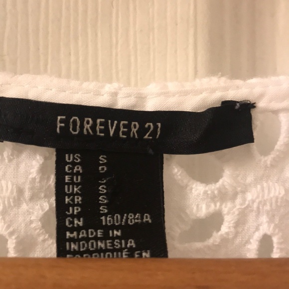 Forever 21 side zip sleeveless top size S - Picture 4 of 5